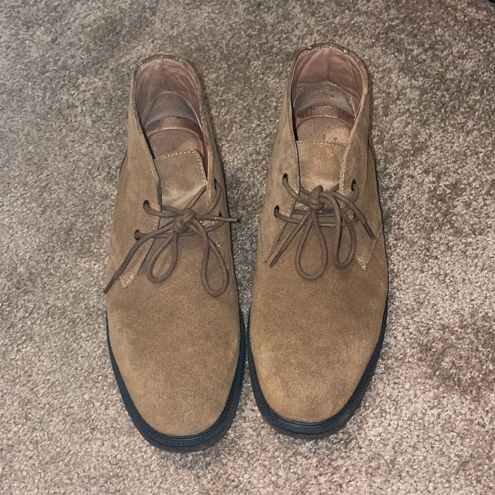 GH Bass Chukka Boots